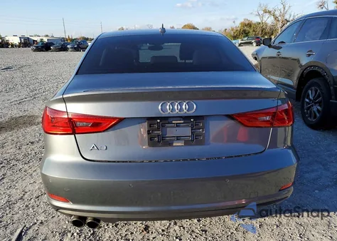 2015 Audi A3 Premium z USA, uszkodzony, nr VIN WAUACGFF2F1125369